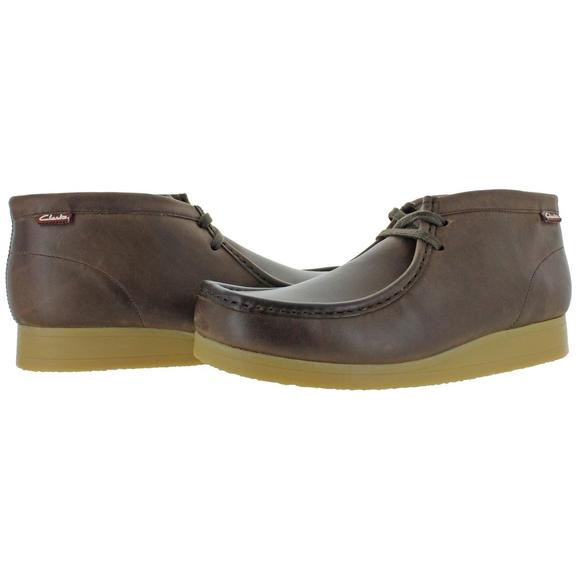 clarks stinson hi chukka boots